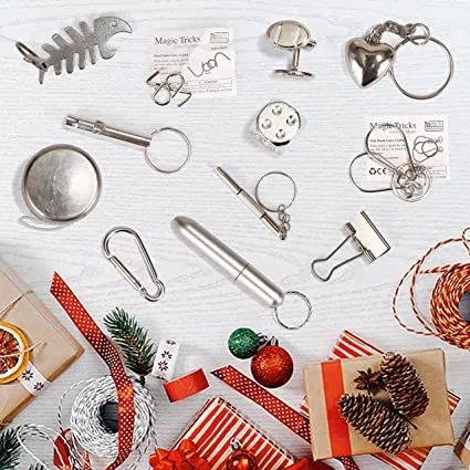 12pcs Gold Snowflakes Christmas Party Crackers 5 12pcs Gold Snowflakes Christmas Party Crackers - Image 3