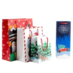 18pcs Holiday Postcard Decor Design Christmas Goodie Bags -Christmas Favors Shop 18Pcs Wrapping Gift Bags 4 result 600x600 1