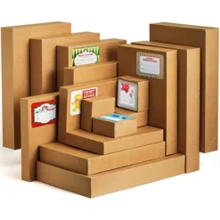 18pcs Christmas Kraft Shirt Boxes