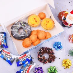 24pcs Christmas Kraft Paper Cookie Boxes -Christmas Favors Shop 24Pcs 3 Size Nesting Box with 4 Christmas Design Set 6 600x600 1