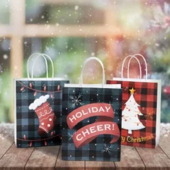 24pcs Christmas Buffalo Plaid Gift Bags With Handles -Christmas Favors Shop 24Pcs Buffalo Plaid Gift Bags 2 600x600 1