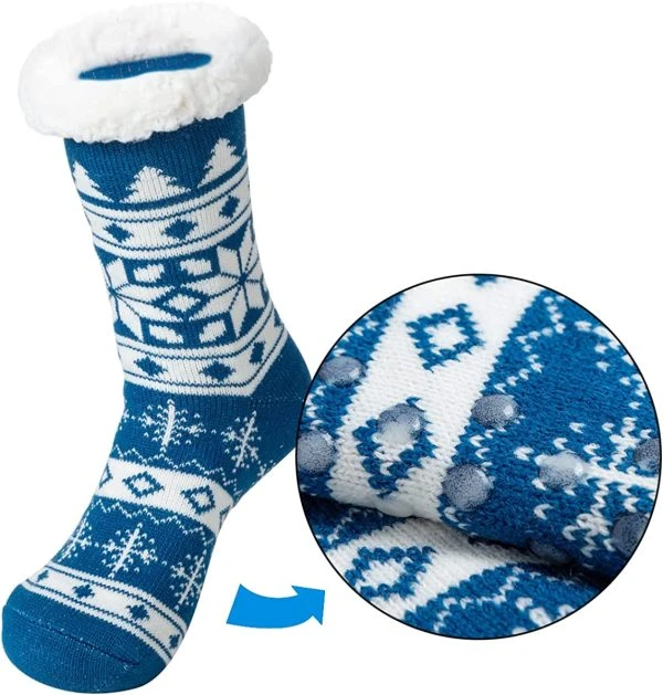 2pcs Christmas Slipper Socks For Women 5 2pcs Christmas Slipper Socks For Women - Image 3