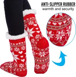 2pcs Womens Christmas Fleece Soft Slipper Socks 13 2pcs Womens Christmas Fleece Soft Slipper Socks -Christmas Favors Shop 2pcs Womens Christmas Fleece Soft Slipper Socks 6 600x607 1