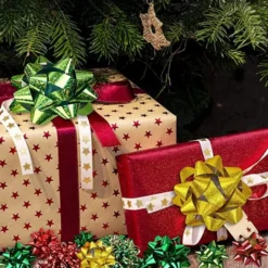 47pcs Christmas Gift Wrapping Assorted Gift Ribbon Bow 12 47pcs Christmas Gift Wrapping Assorted Gift Ribbon Bow -Christmas Favors Shop 47Pcs Gift Wrap String and Bows Red Gold Green 7 600x600 1