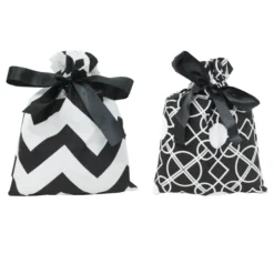 6Pcs Christmas Gift Bags In Black Elegant Color -Christmas Favors Shop 6Pcs Christmas Gift Bags In Black Elegant Color 4 scaled 600x600 1