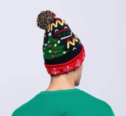 Christmas Light Up Knitted Beanie Cap -Christmas Favors Shop Christmas Light Up Knitted Beanie Cap 5 result 600x549 1