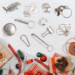 12pcs Red And White No Snap Christmas Crackers -Christmas Favors Shop Christmas Party Table Favors Red White Snowflake 3 result 600x600 1