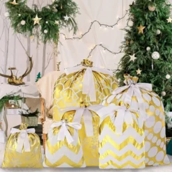 6pcs Gold Drawstring Fabric Gift Bags -Christmas Favors Shop Golden Fabric Gift Bags 6 Pcs 5 result 600x600 1